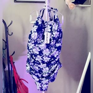 12Crazy floral‎ one-piece swimsuit NWT Sz Large